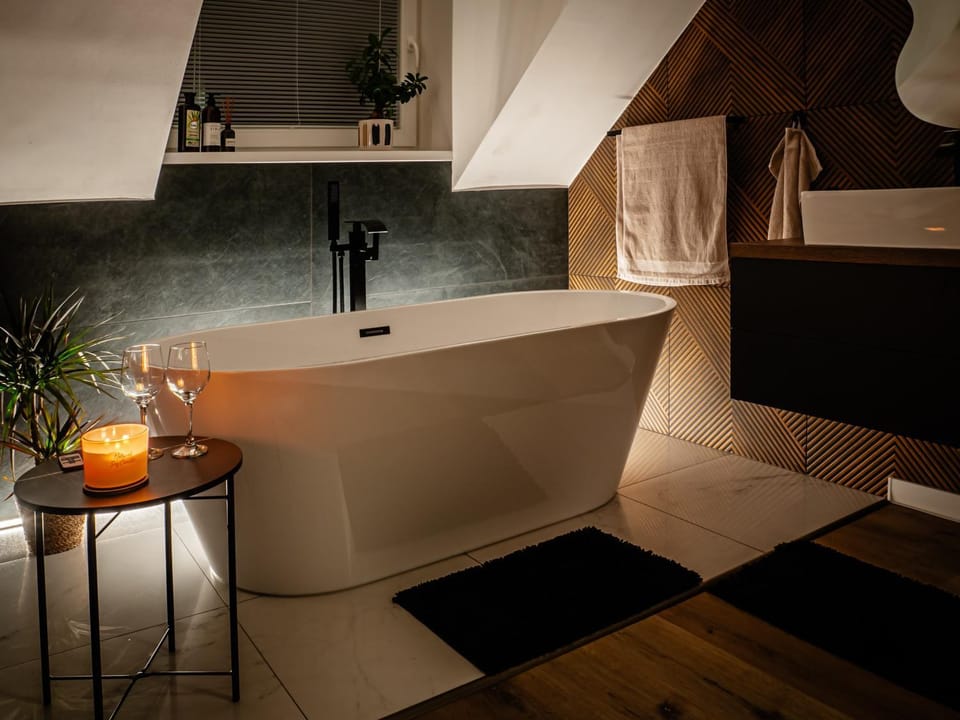 Apartmán Loft l Main Square Stay with Luxury Bath Apartment in Slovakia