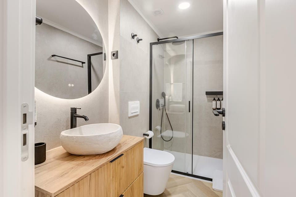 Toilet, Bathroom