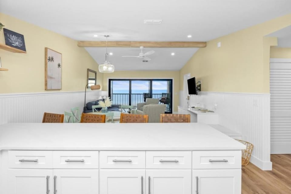 Tarpon Beach 110 Apartment in Sanibel Island