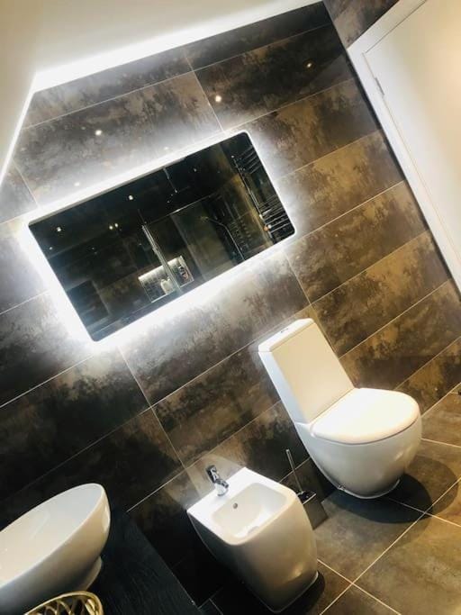 Toilet, Bathroom, bidet