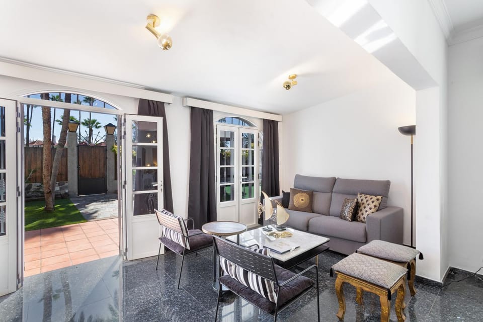 Property building, Living room