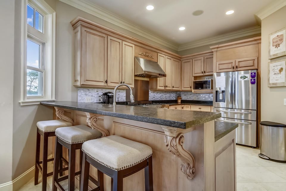 12 Whelk St- Steps to the Beach, Private Pool, Partial Ocean View, Free Activities Included House in Hilton Head Island