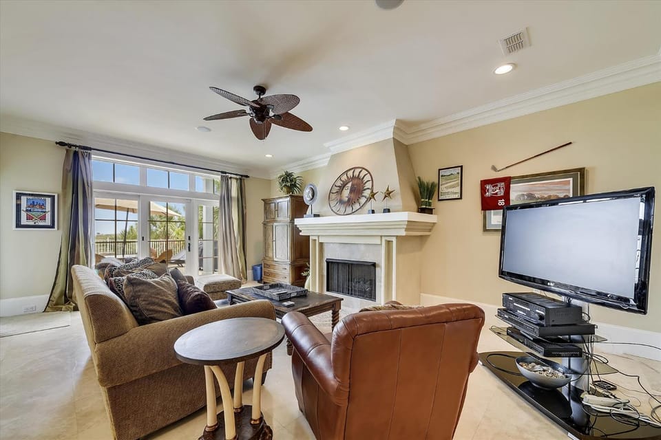 16 Singleton Shores Manor- Amazing Ocean & Marsh Views, Private Pool, Free Activities Included House in Hilton Head Island