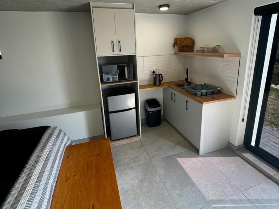 Kitchen or kitchenette, Decorative detail