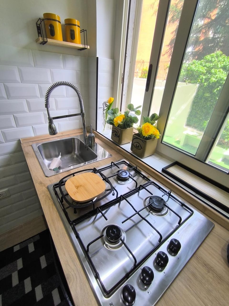 Kitchen or kitchenette, Food and drinks, Food, minibar, pet friendly, stove