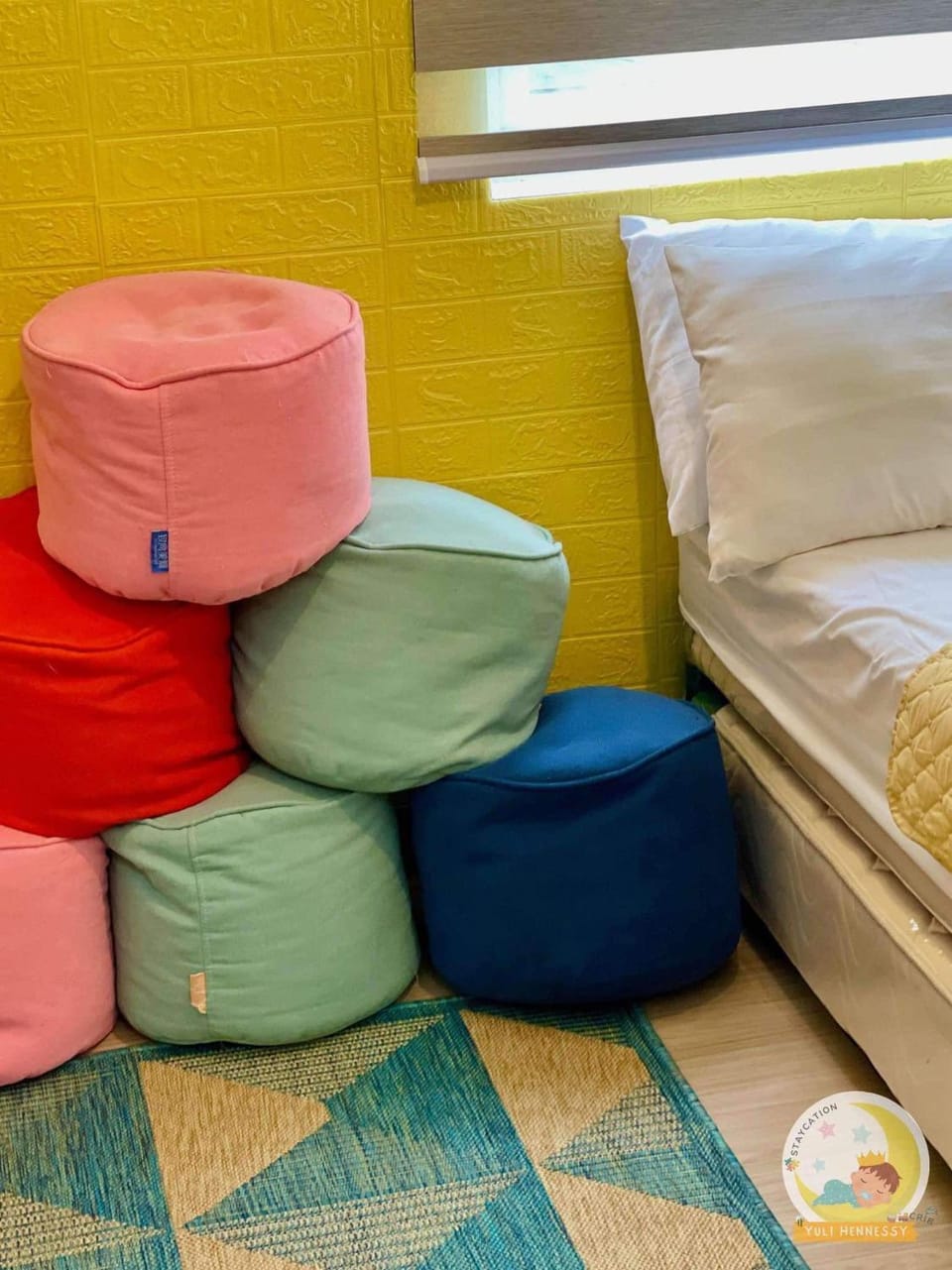 Yuli Hennessy Crib & Staycation near SM Fairview Bed and Breakfast in Quezon City