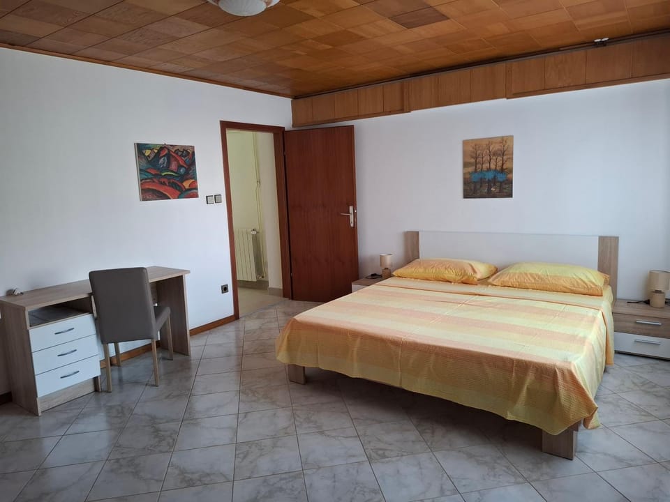 TV and multimedia, Bedroom
