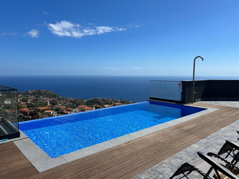 Natural landscape, Pool view, Sea view, Swimming pool, sunbed