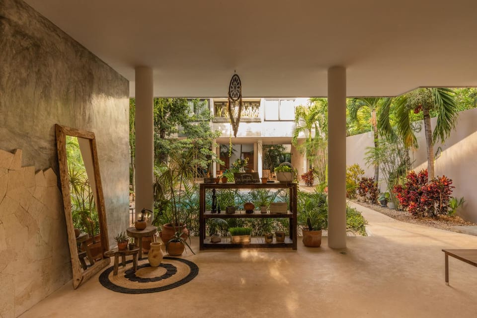 Garden, Lobby or reception