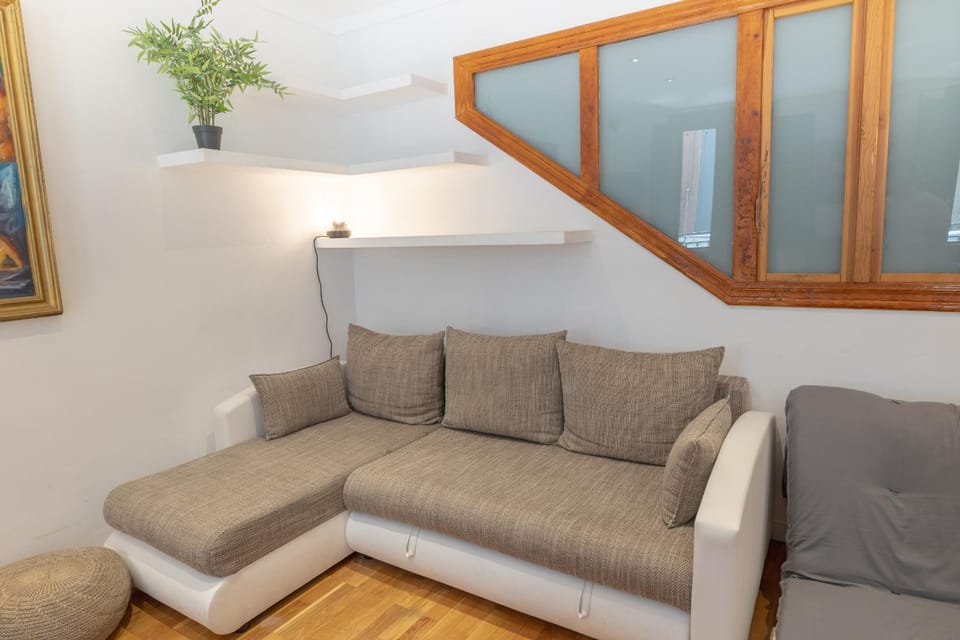 Communal lounge/ TV room, Living room