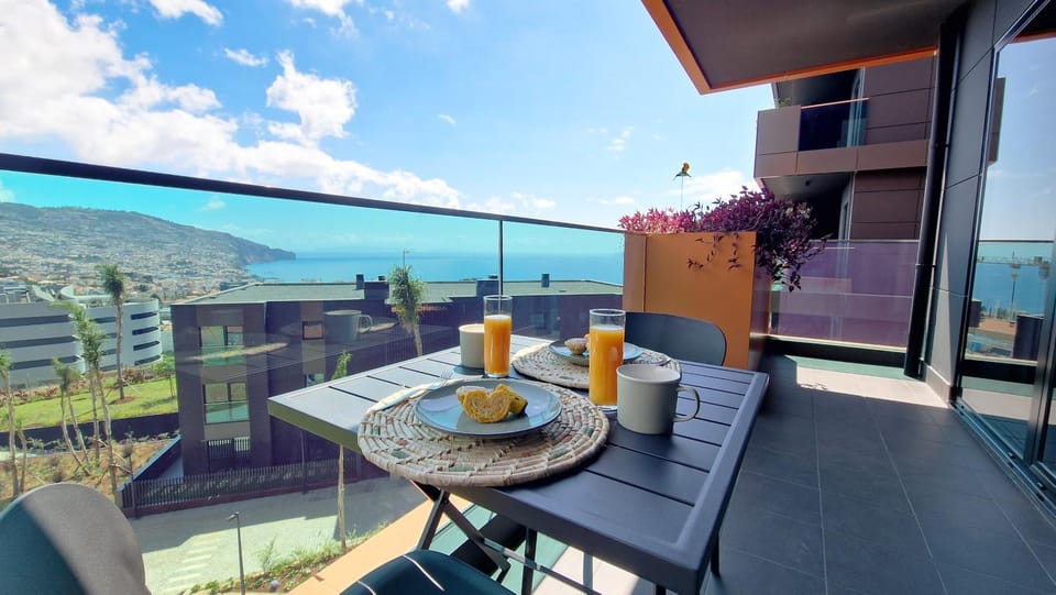 Blissful Suite by LovelyStay Apartment in Funchal