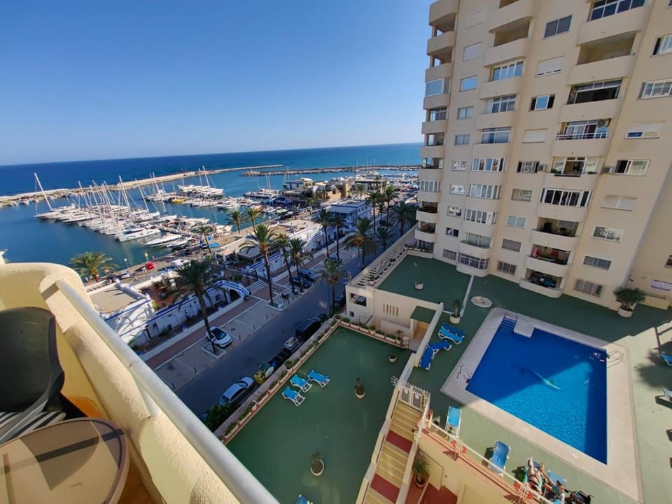 Lena Apartment in Estepona