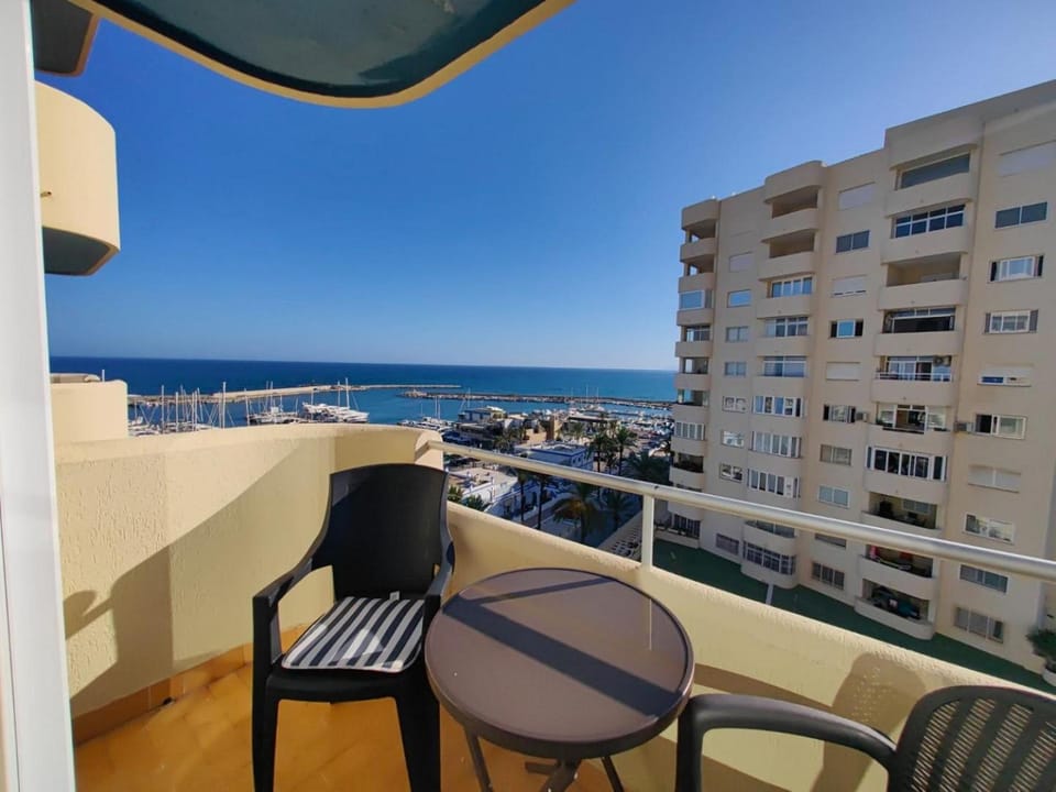 Lena Apartment in Estepona