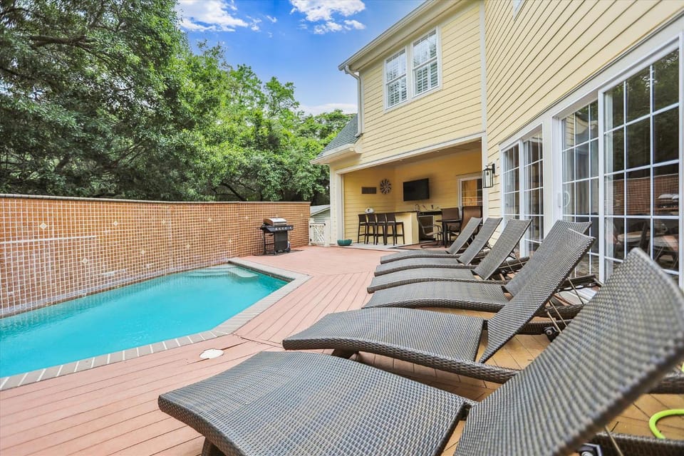 3 Surfwatch Way- Private Pool & Hot Tub, Short Walk To Beach, FREE Activities Included House in Hilton Head Island