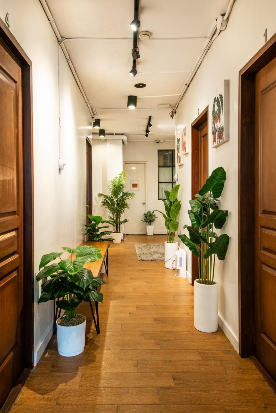 Homey and Cozey Poblacion Makati S11 Vacation rental in Mandaluyong