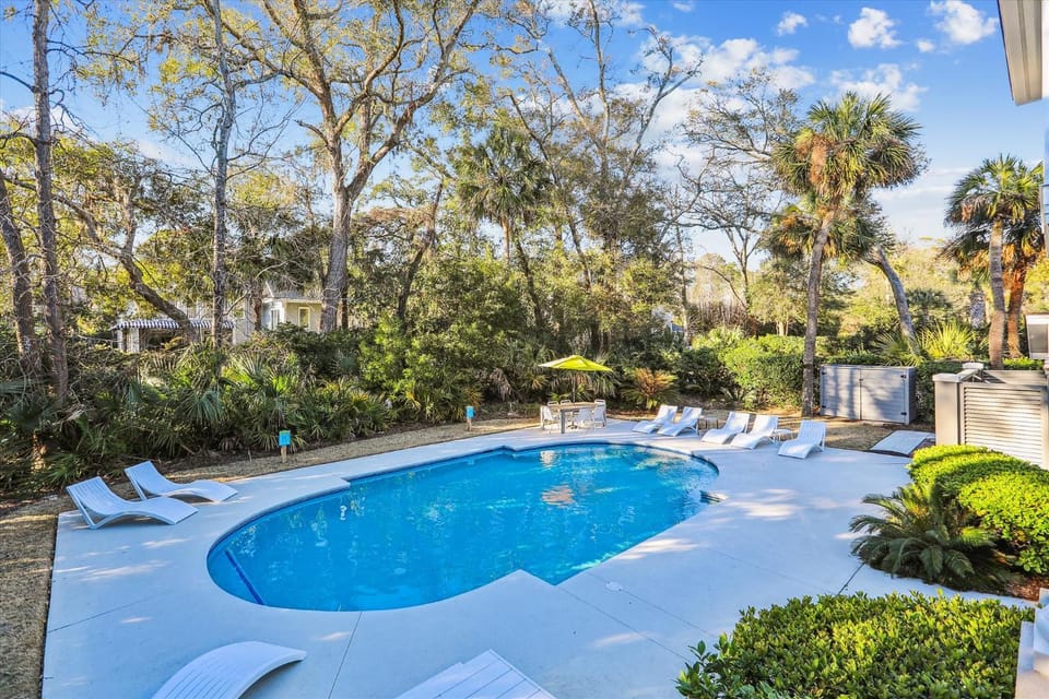 4 Brigantine- 2nd Row, Amazing Private Pool, Elevator, Ideal Layout, FREE Activities Included House in Hilton Head Island