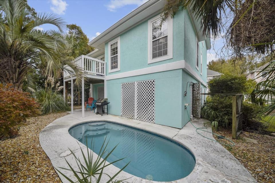40 Bradley Beach Road-Private Pool, Easy Walk to Beach! FREE Activities Included House in Hilton Head Island