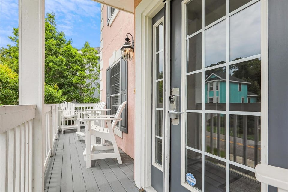 41 Bradley- Private Pool, Newly Updated, Quick Walk to Beach! FREE Activities Included House in Hilton Head Island