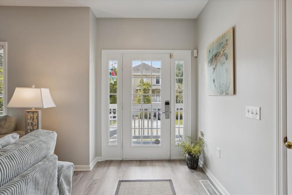 41 Bradley- Private Pool, Newly Updated, Quick Walk to Beach! FREE Activities Included House in Hilton Head Island