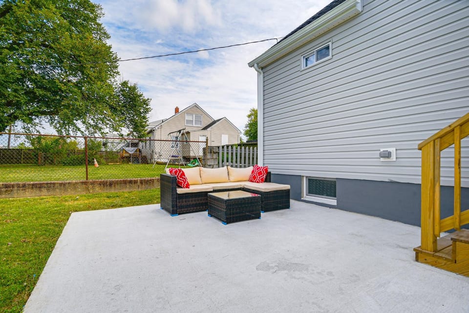 7 Mi to Baltimore: Maryland Gem w/ Shared Yard! Apartment in Baltimore