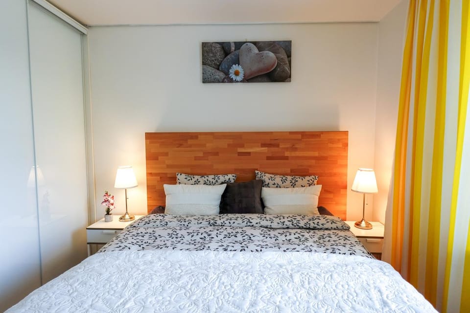 Bed, Decorative detail, Bedroom