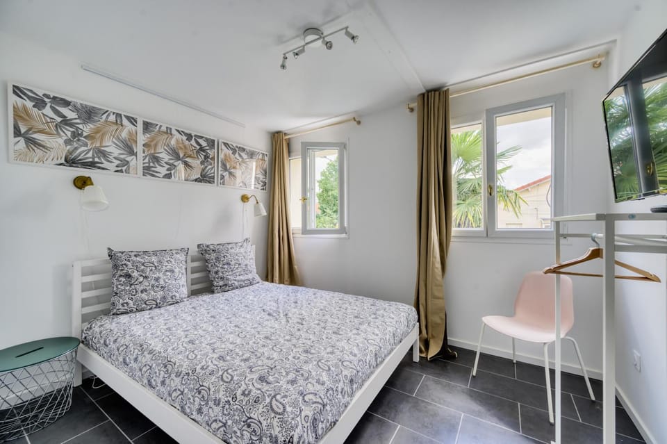 Paris Orly Apartment in Île-de-France