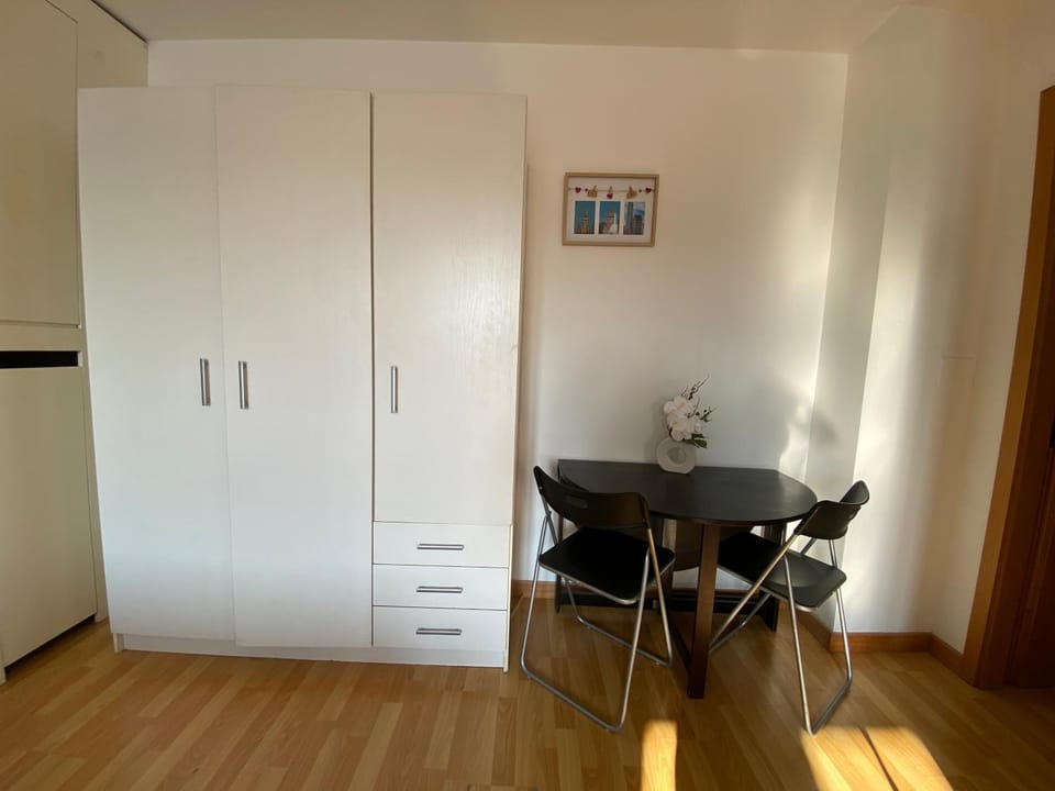 Dining area, wardrobe