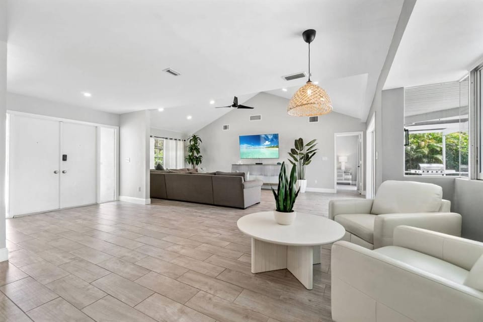 Island Hideaway House in Marco Island