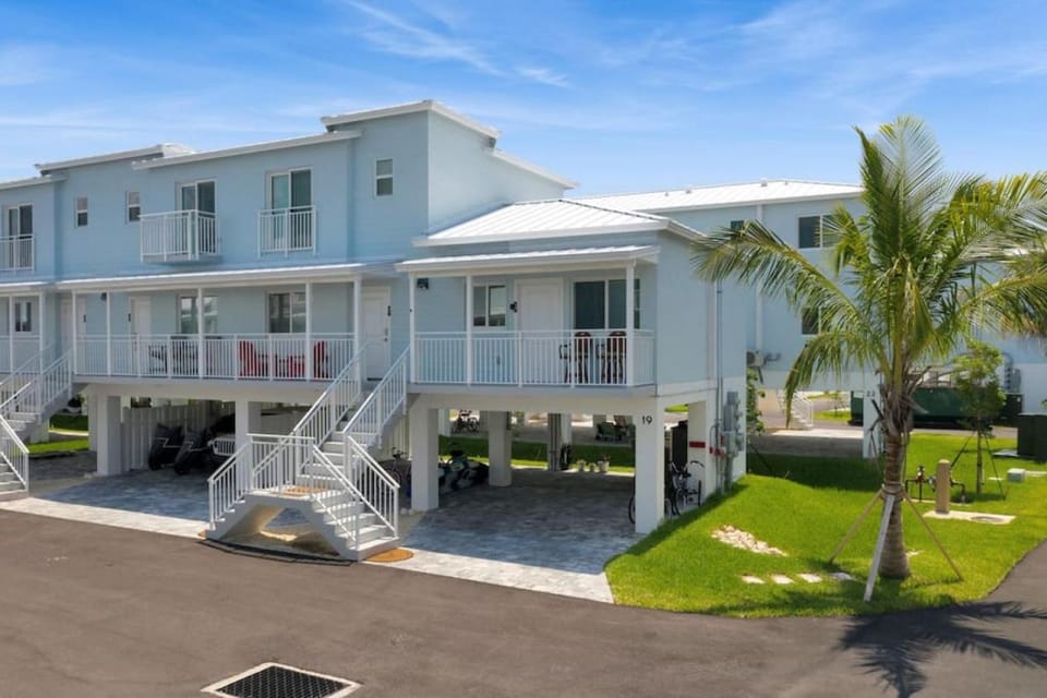 Ocean Isles Mackeral Row House in Marathon