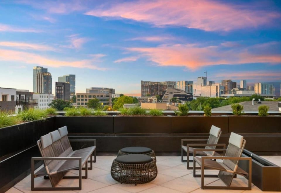 Patio, BBQ facilities, Balcony/Terrace