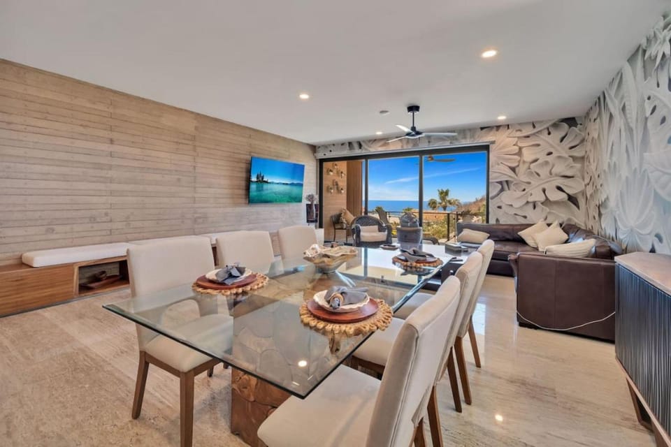 Ocean View Overlooking Quivira Infinity Pool House in Cabo San Lucas