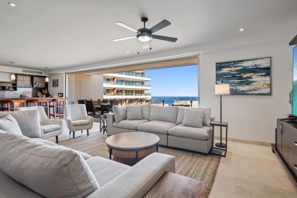 6th Floor One Medano Beach Resort - Quiet Side House in Cabo San Lucas