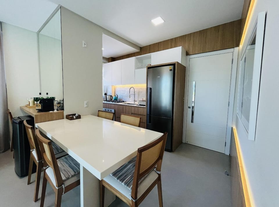 Kitchen or kitchenette, Dinner