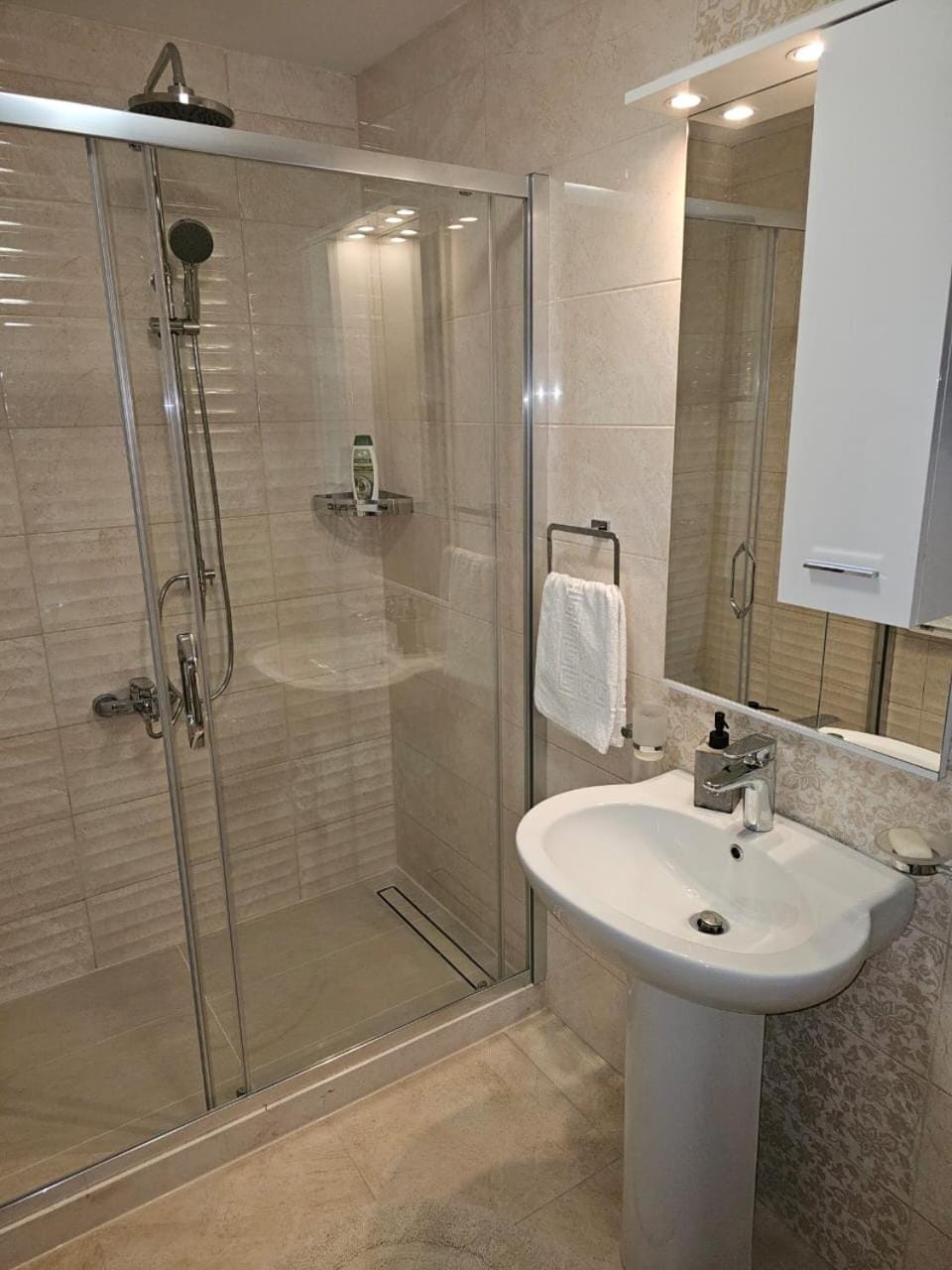 Shower, Bathroom