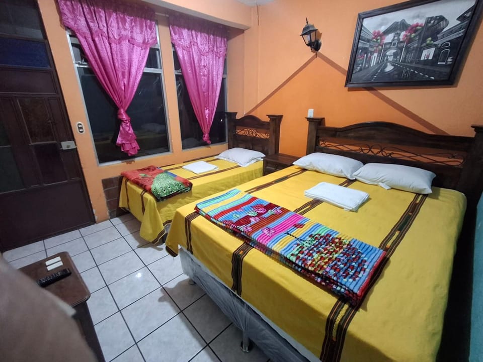 Hotel y Restaurante Pinocchio Hotel in Sololá Department
