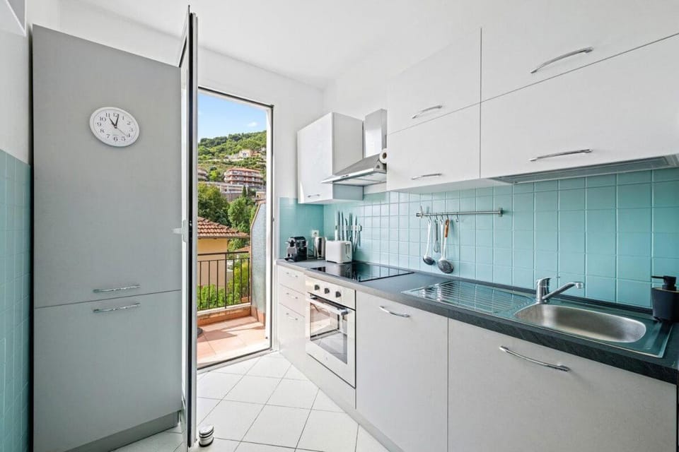 VILLA JULIA Calme Spacieux - Parking Privé - Clim Apartment in Roquebrune-Cap-Martin