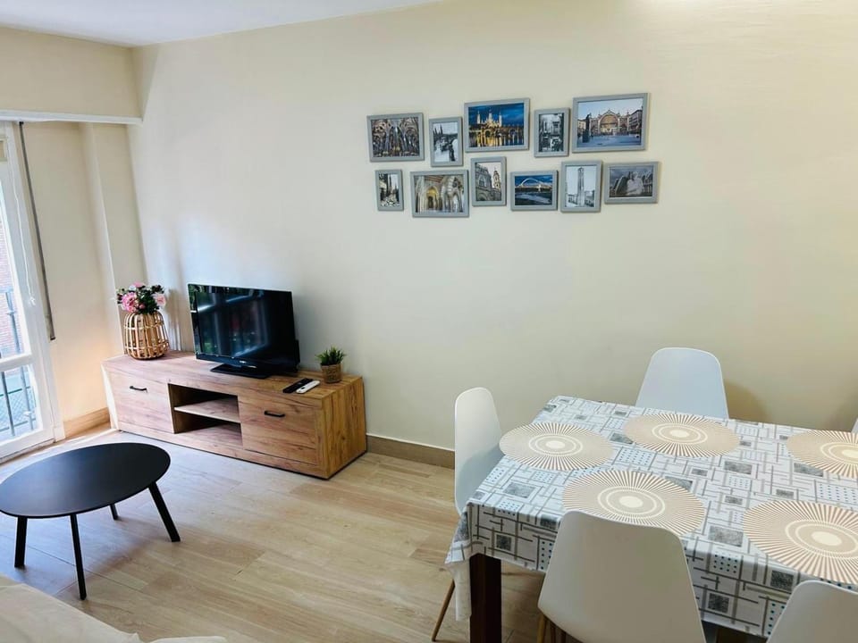TV and multimedia, Dining area