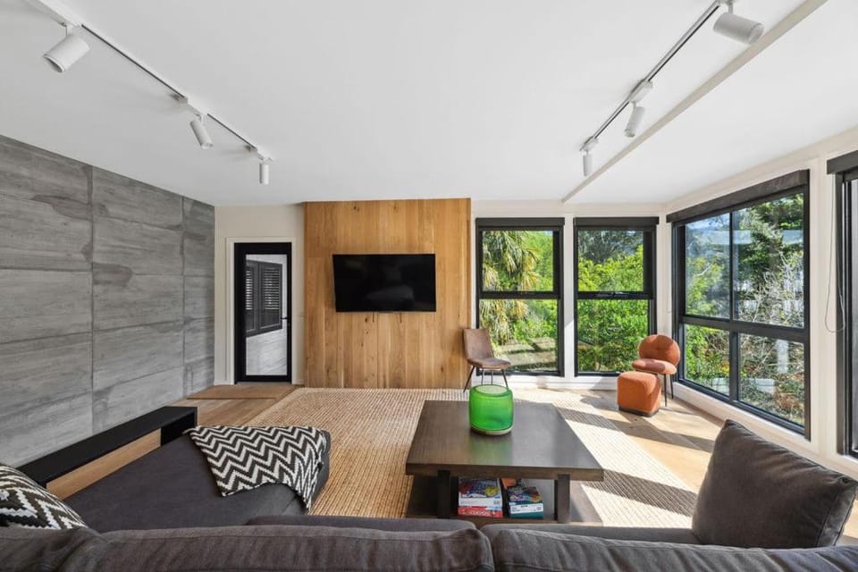 Warburton Stays Station Penthouse Apartment in Victoria