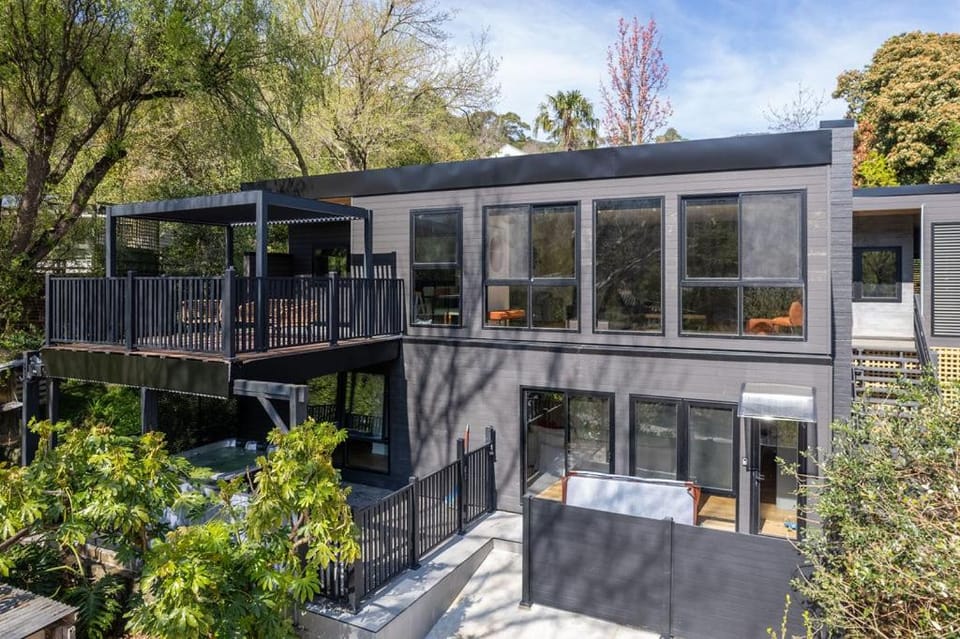 Warburton Stays Station Penthouse Apartment in Victoria