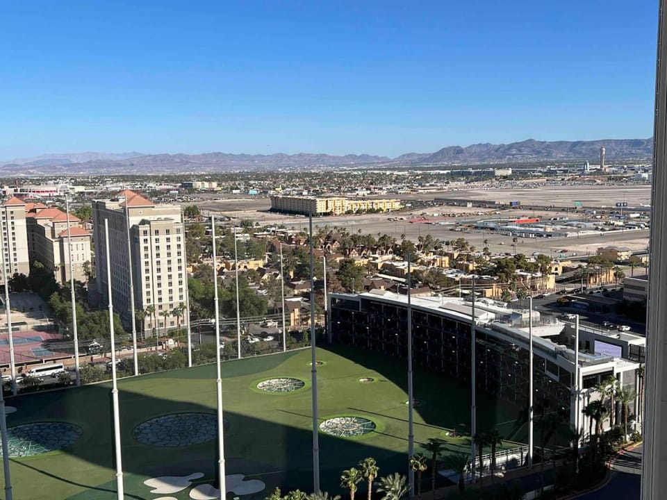 Mgm 1 Bedroom Balcony And Or Studio Luxury Suites House in Las Vegas Strip