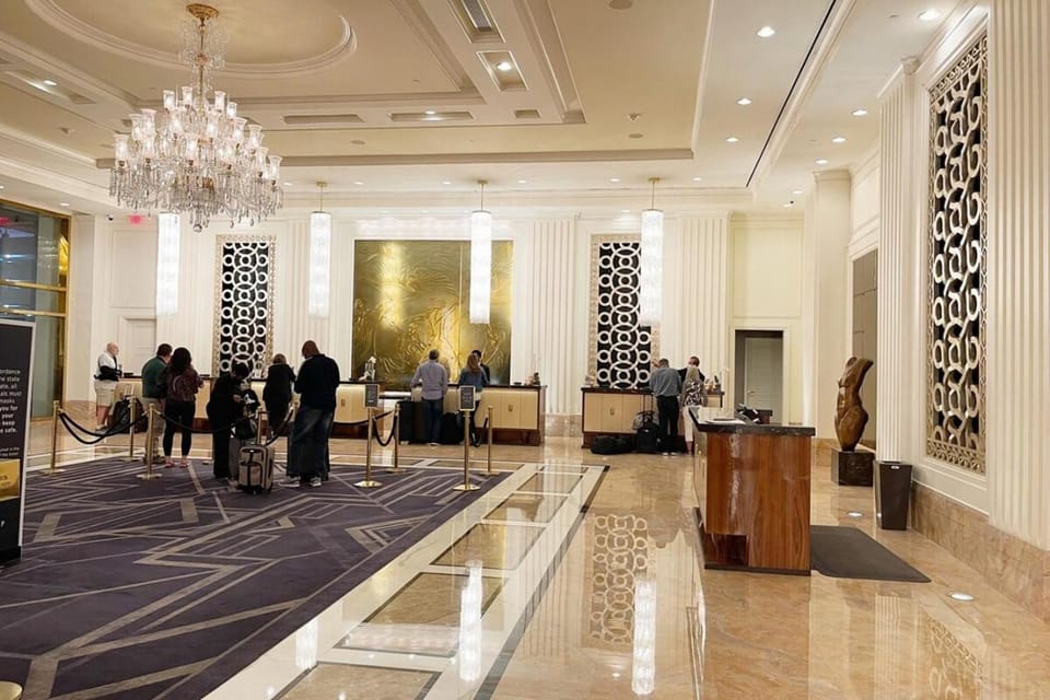 Five Star Trump Hotel No Resort And Cleaning Fees House in Las Vegas Strip