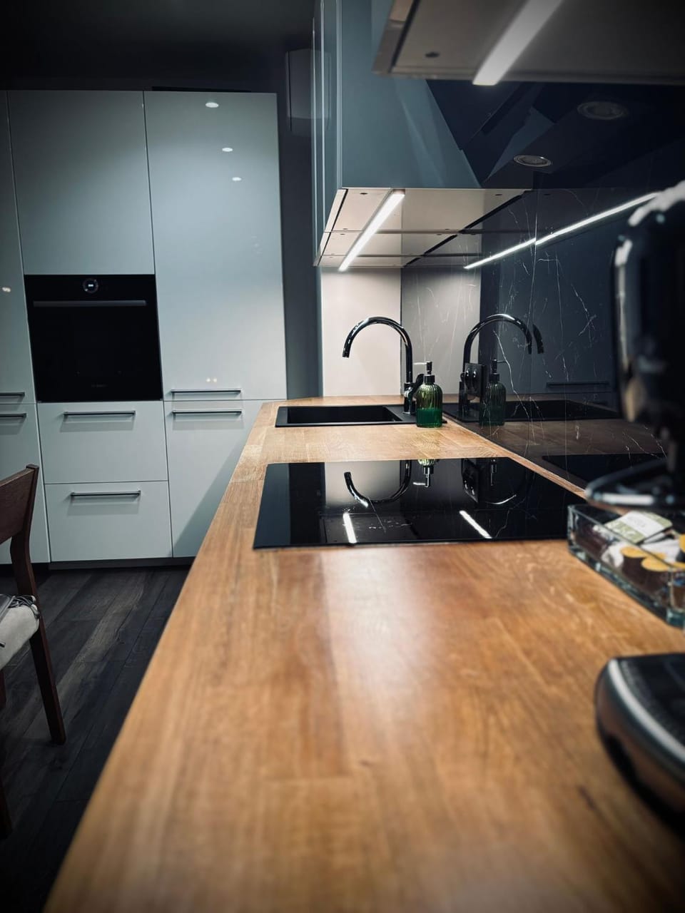 Apartament WHITE GLOVE Atlas Arena Apartment in Masovian Voivodeship