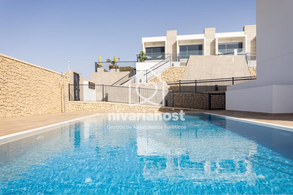 Sea Breeze El Médano, by Nivariahost House in El Médano
