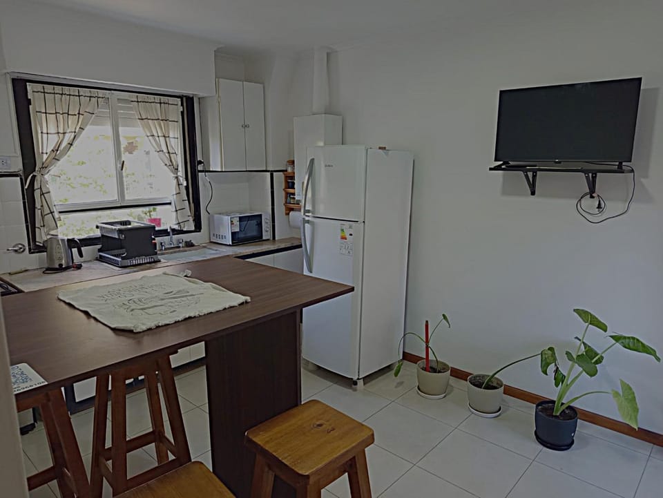 TV and multimedia, Kitchen or kitchenette, Dining area