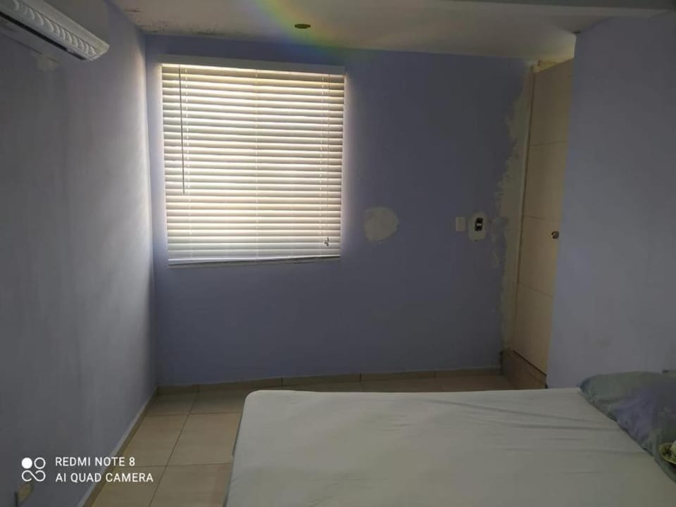 Departamento para grupos de 10 personas frente de parque industrial zilum park, cerca de crown Lamosa Apartment in State of Nuevo Leon