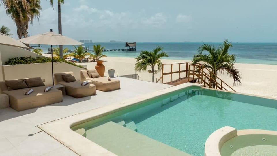 Villa Flamingos Villa in Cancun