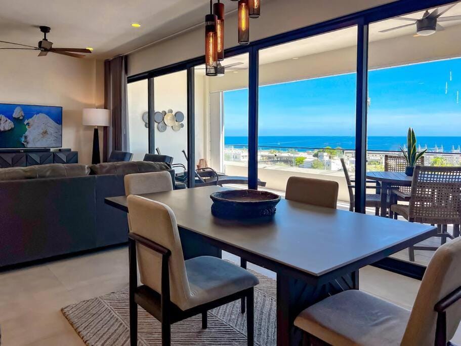 Private rooftop with an ocean-view condominium Apartment in Baja California Sur
