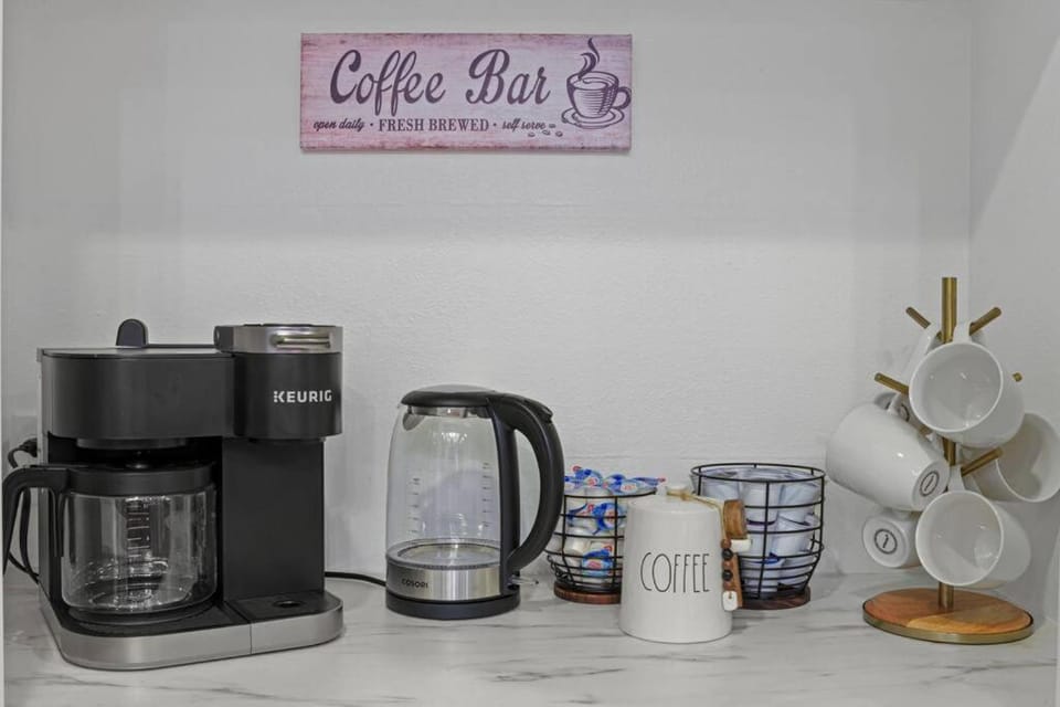 Coffee/tea facilities