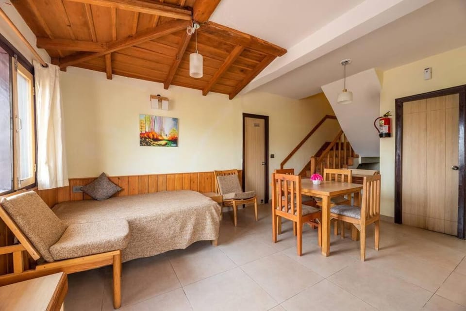 Pet-Friendly 2 bedroom mountain view cottage House in Uttarakhand