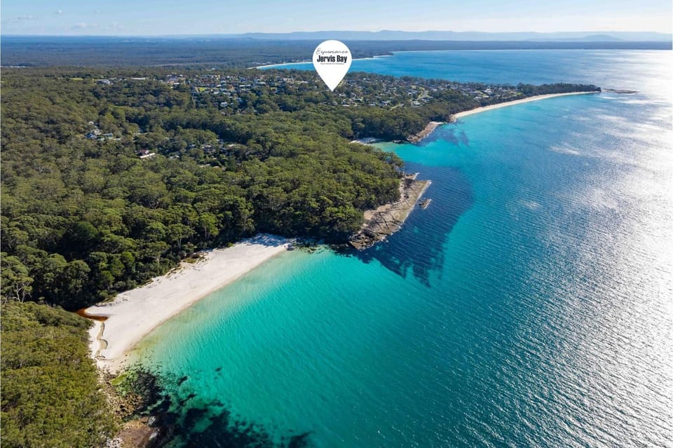 Milo's at the Bay by Experience Jervis Bay House in Vincentia